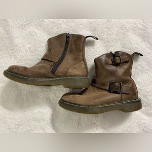 Dr Martens kids shoe size 13 US Air Wair boots doc
